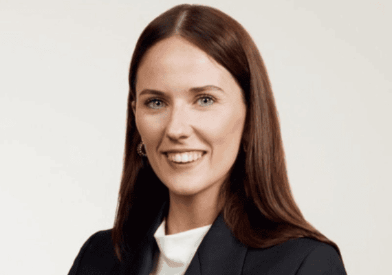 Photo of Amy McLaughlin